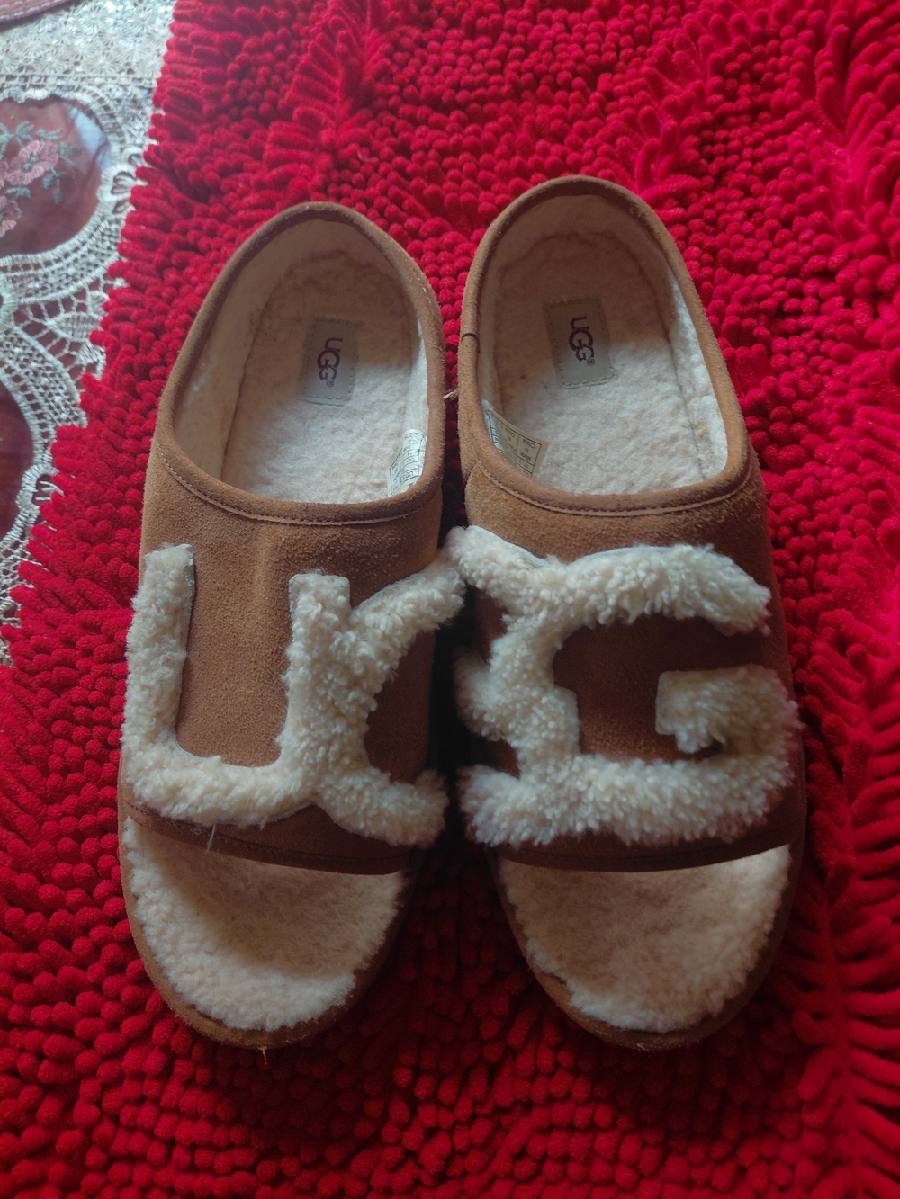 UGG Chestnut Shearling Logo Slide Slippers